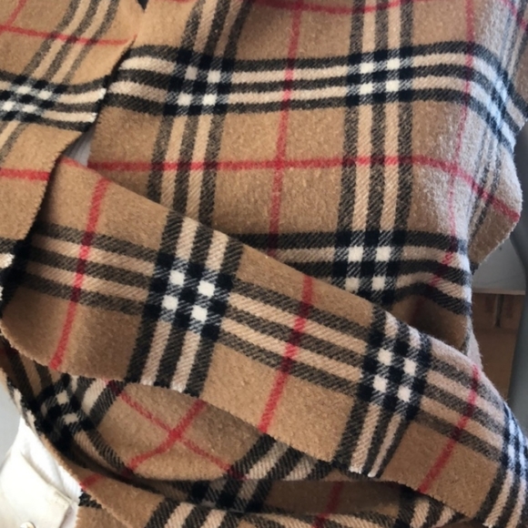 BURBERRY LONDON Authentic - Picture 4 of 4